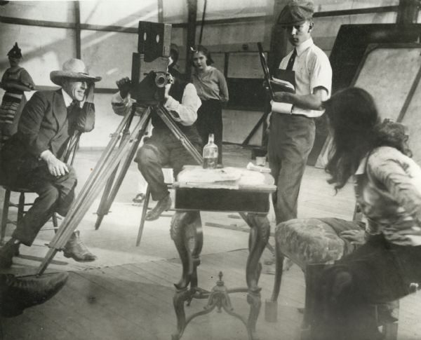 Foto: wikipedia.org/d.w.griffith, filming intolerance 