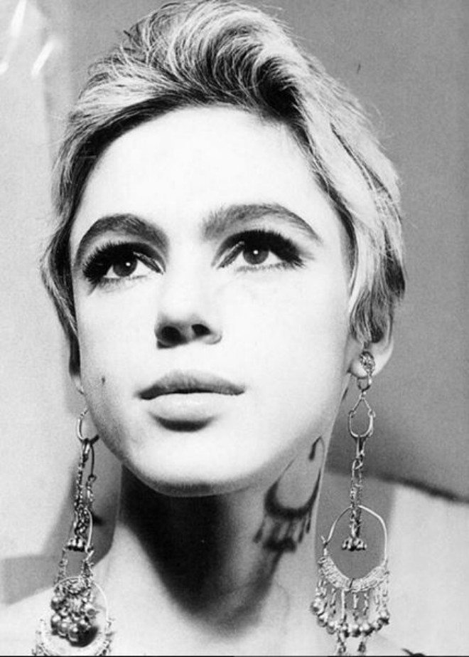 Foto: instagram.com/ediesedgwickdaily