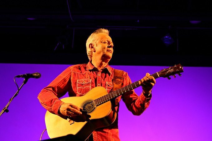 tommy emmanuel