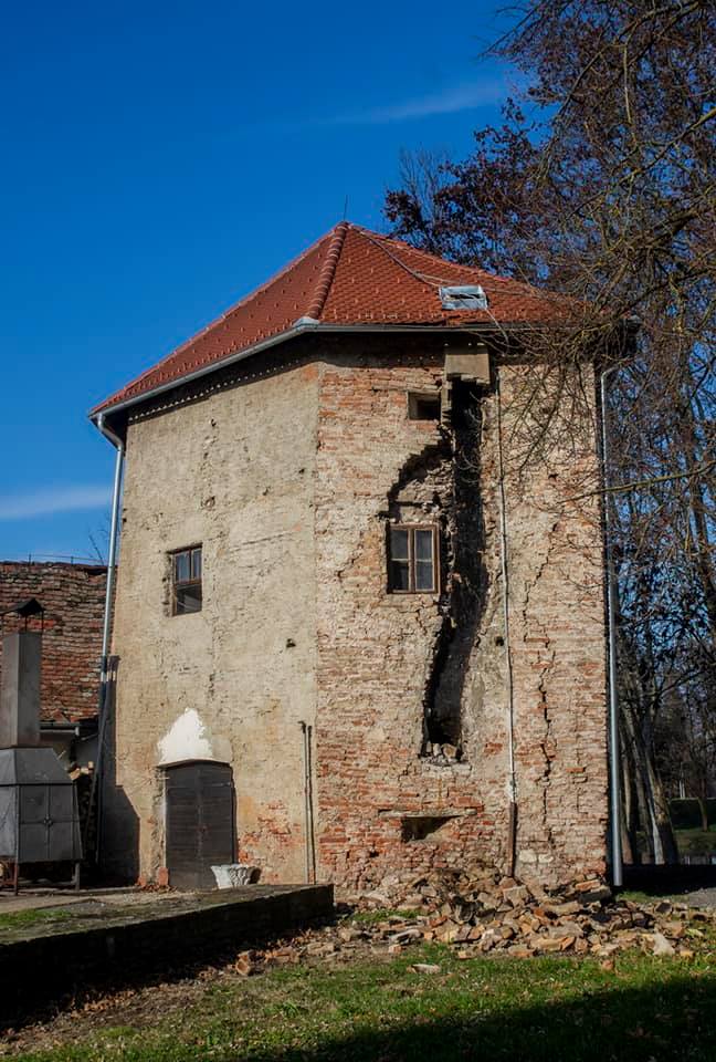 Stari grad Sisak