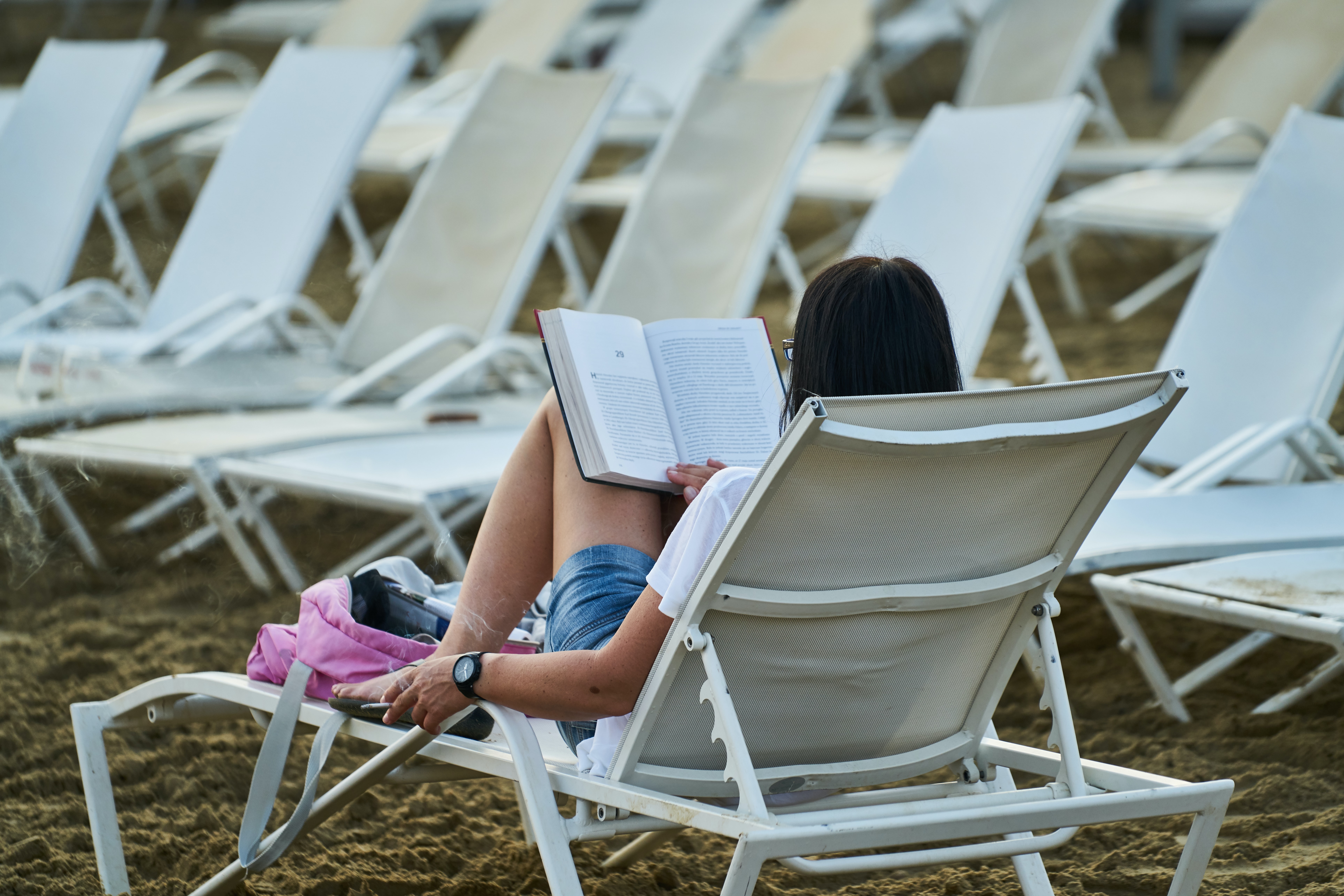 knjige na plaži