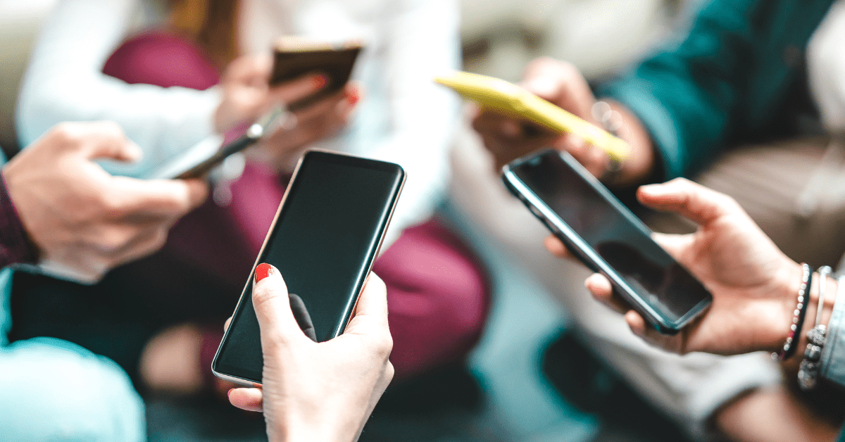 Više ekrana, manje riječi: Tinejdžeri pod digitalnim stresom